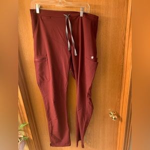 Large Tall burgundy skull scrub pants from Figs